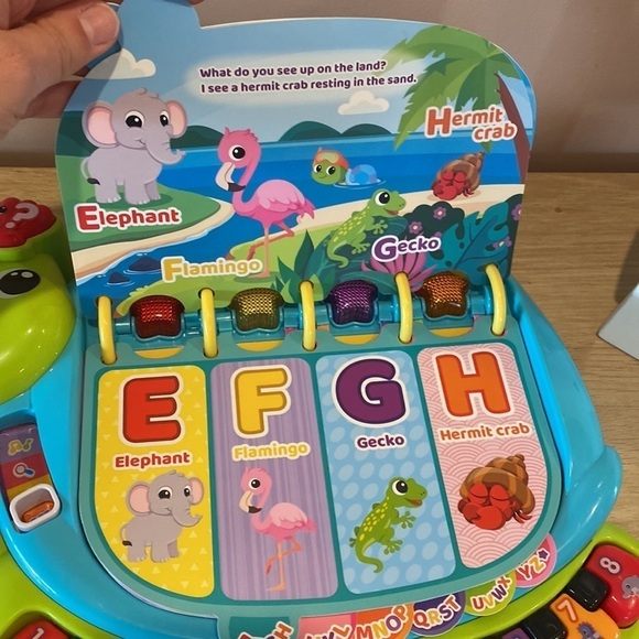 Like new v tech touch and teach sea turtles - Picture 4 of 7